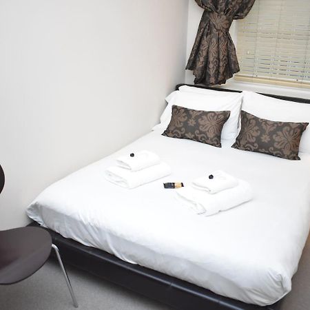 West Port - 2Br In The Heart Of The Old Town Just Off The Grassmarket EDI Exterior photo