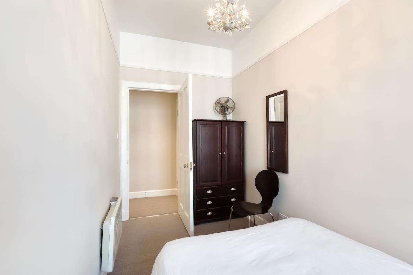 West Port - 2Br In The Heart Of The Old Town Just Off The Grassmarket EDI Exterior photo