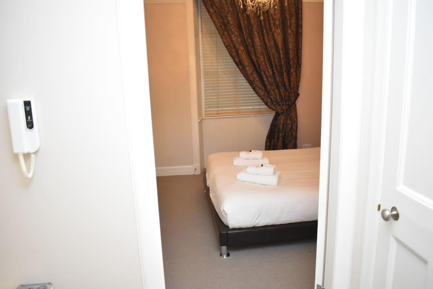 West Port - 2Br In The Heart Of The Old Town Just Off The Grassmarket EDI Exterior photo