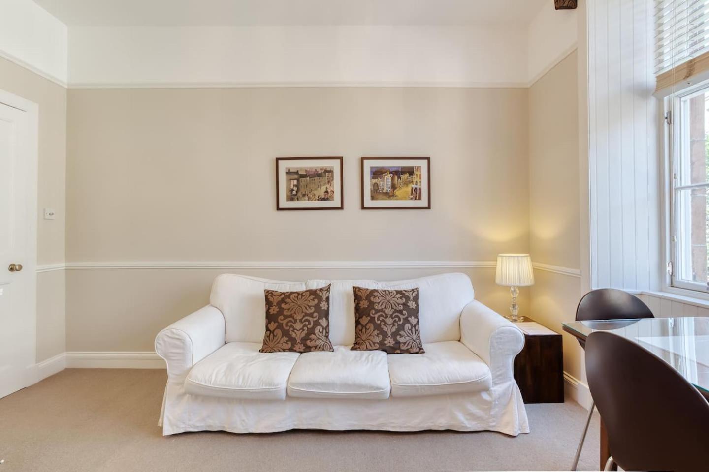 West Port - 2Br In The Heart Of The Old Town Just Off The Grassmarket EDI Exterior photo