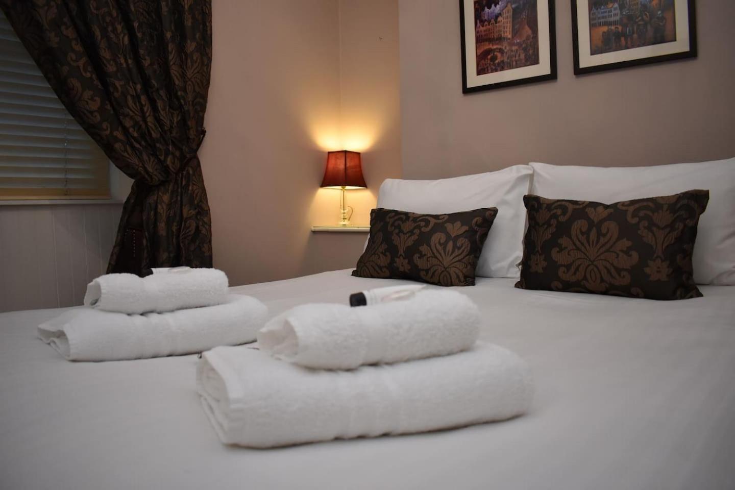 West Port - 2Br In The Heart Of The Old Town Just Off The Grassmarket EDI Exterior photo