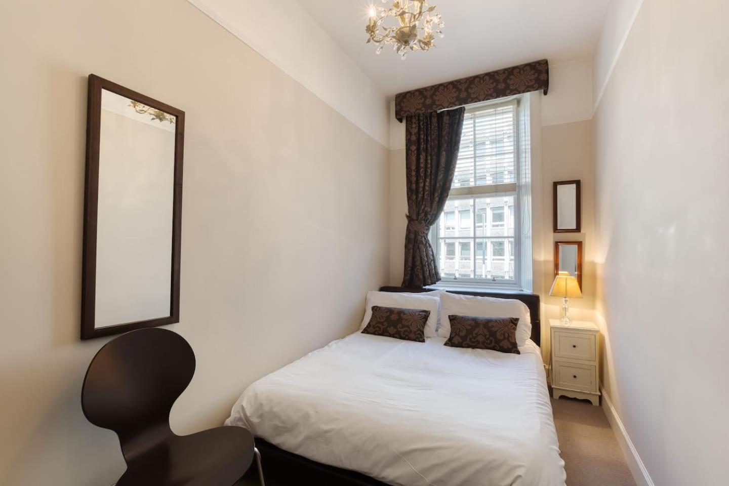 West Port - 2Br In The Heart Of The Old Town Just Off The Grassmarket EDI Exterior photo