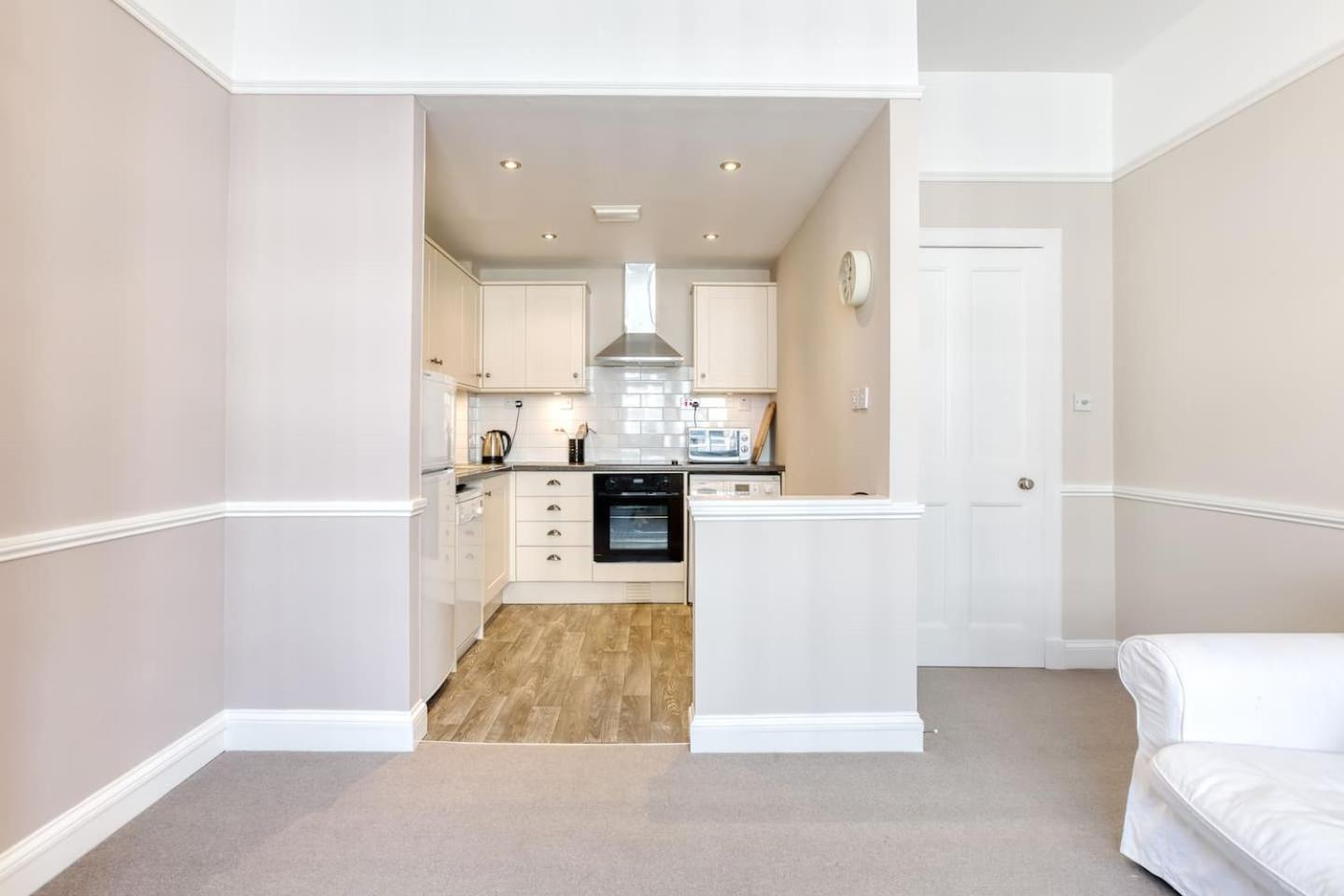West Port - 2Br In The Heart Of The Old Town Just Off The Grassmarket EDI Exterior photo